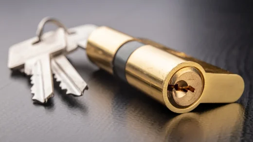 Comprehensive Security Audits by Cardiff Locksmiths: Ensuring Maximum Protection for Your Home