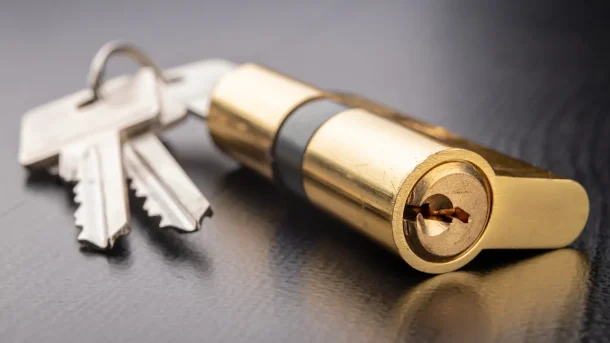 Comprehensive Security Audits by Cardiff Locksmiths: Ensuring Maximum Protection for Your Home